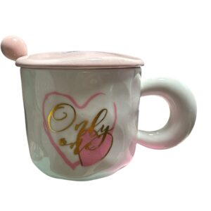 taza con tapa y cucharita